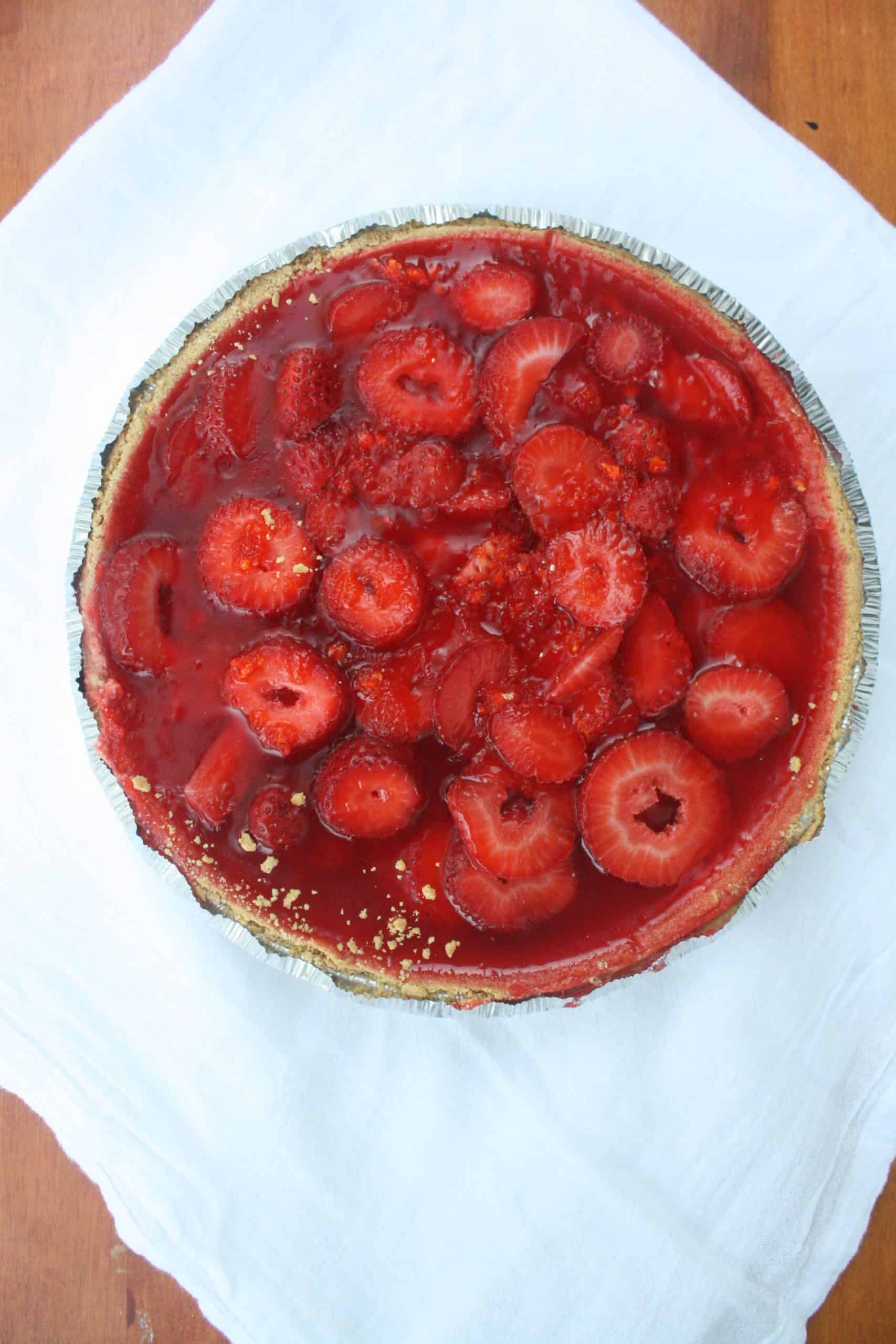 Easy Strawberry Jello Pie