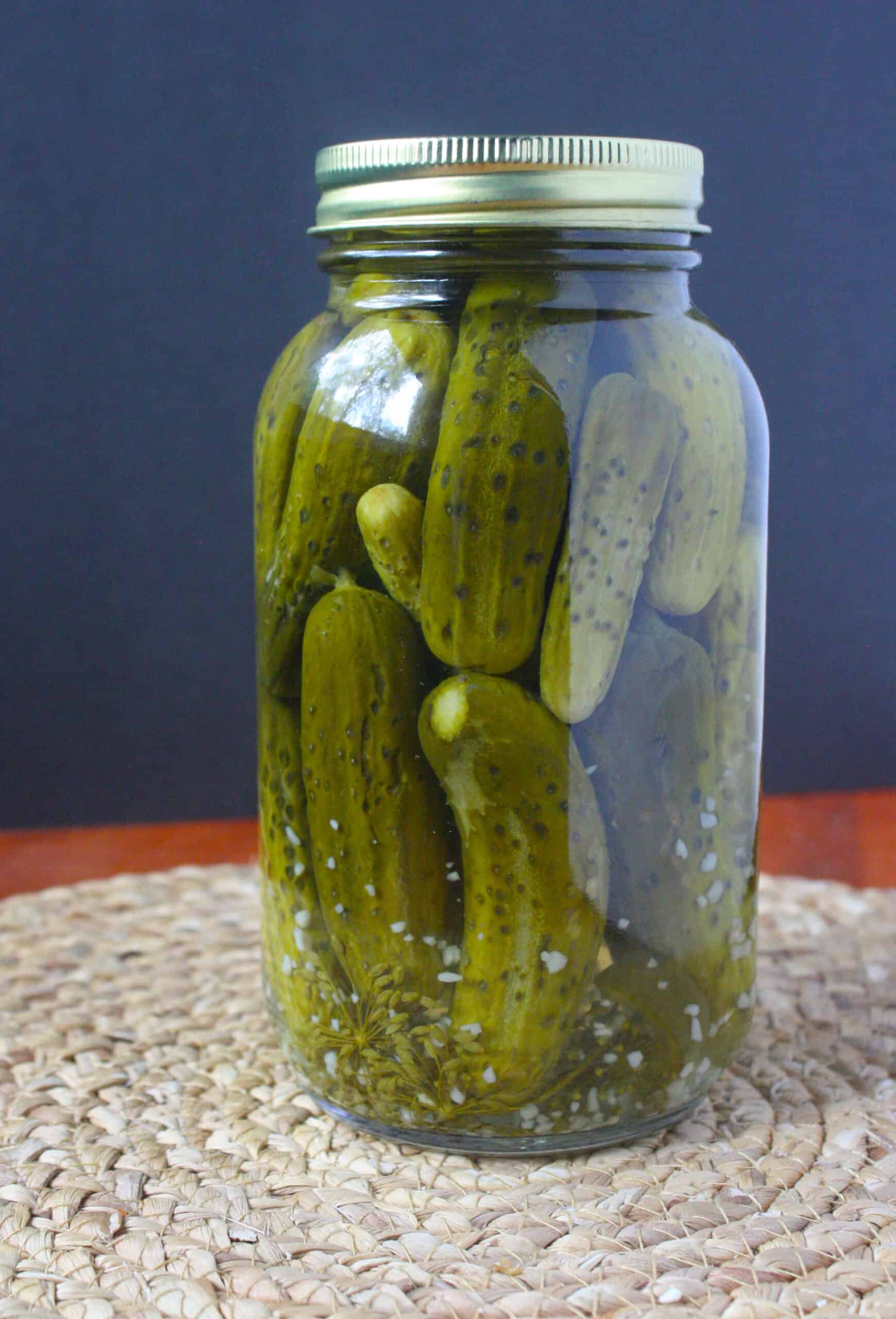 How to Make Crunchy Dill Pickles