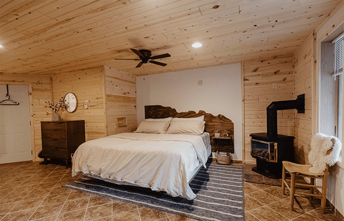 Best Places for Couples to Stay in the Black Hills