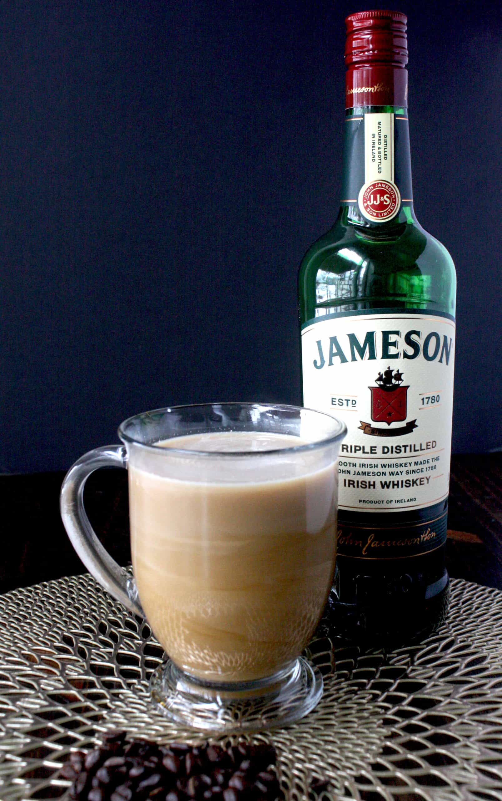 Irish Coffee Tasty Irish Whiskey & Coffee Cocktail