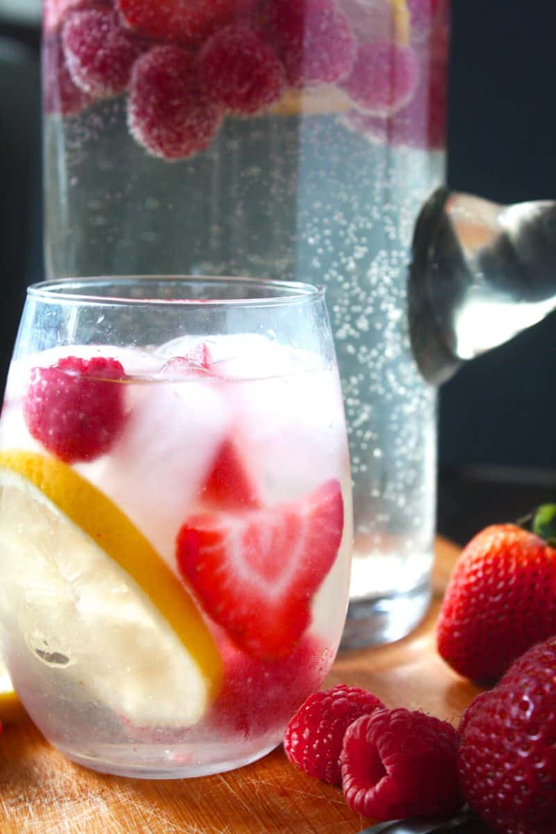 Easy & Refreshing Summer Sangria