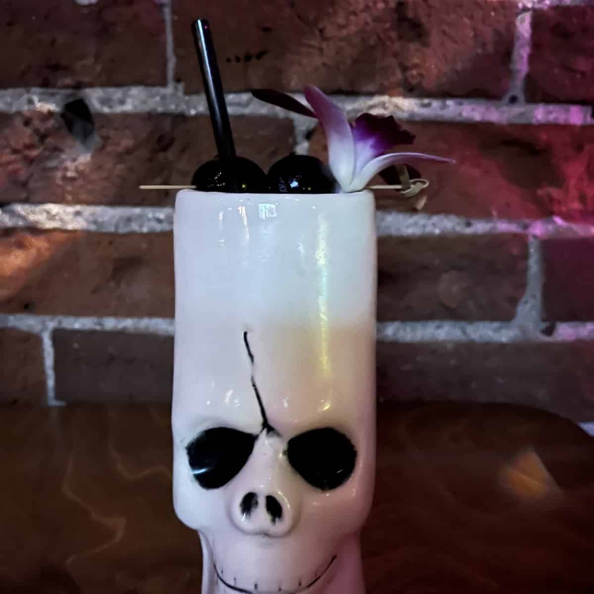 photo of tiki cocktail, The Hello Hi Bar, Sioux Falls, SD